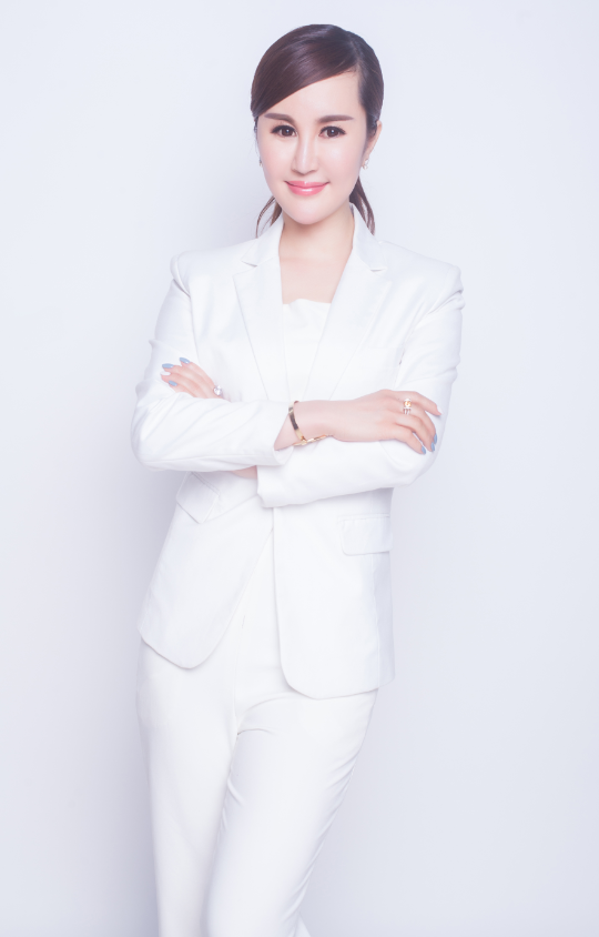 因为对饮食的精挑细选和热爱,大学毕业后的李梦飞来到青岛创业,17年来